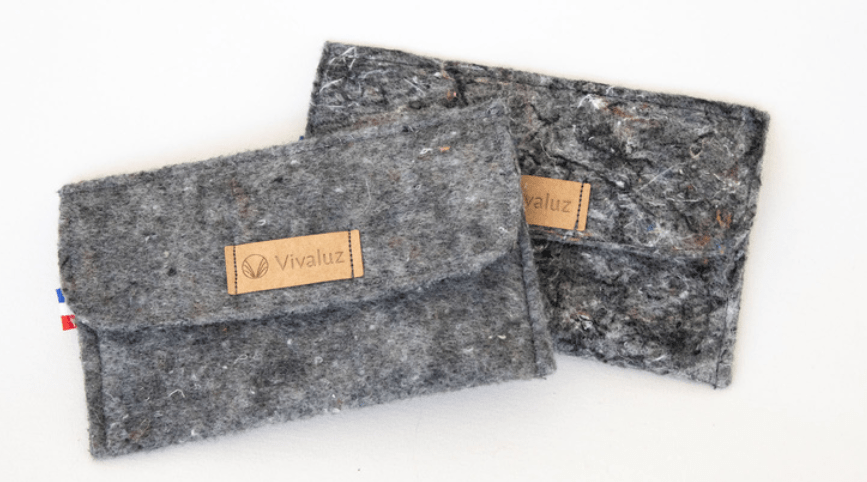 Pochette à lunettes avec rabat VIVALUZ